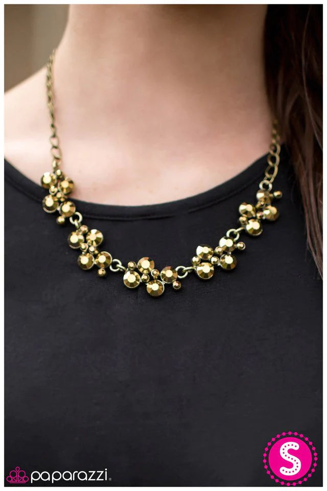 Paparazzi Necklace ~ Hollywood Hills - Brass