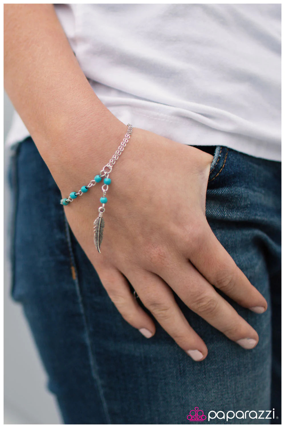 Pulsera Paparazzi ~ Flew The Coop - Azul