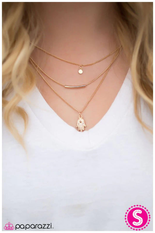 Collar Paparazzi ~ Larga vida y prosperidad - Oro