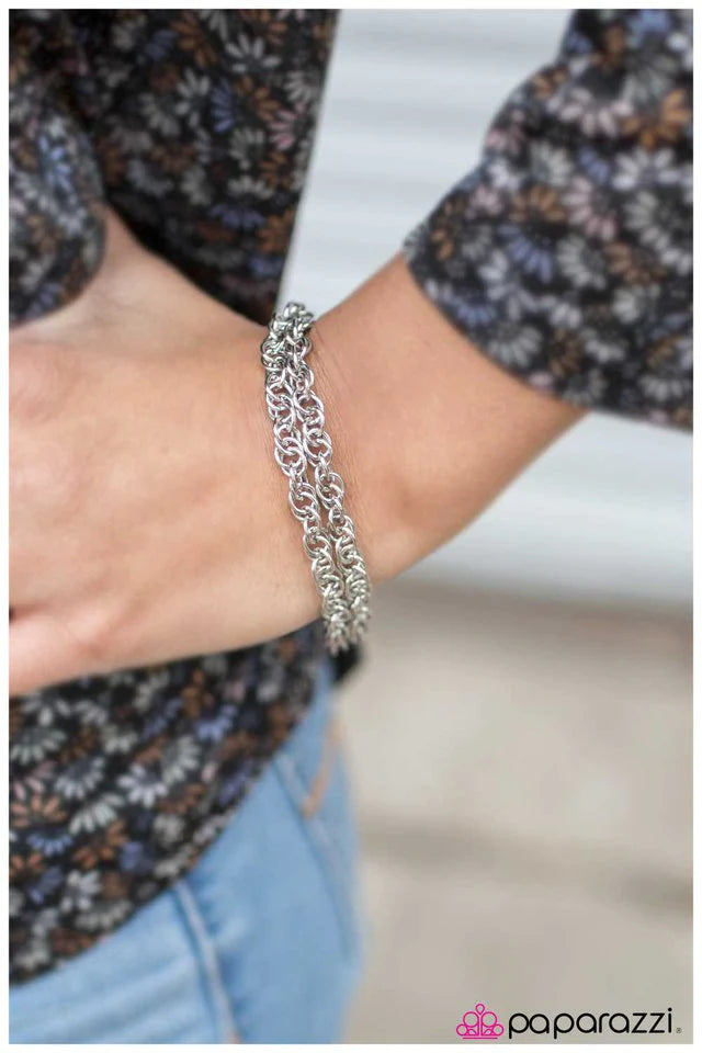 Paparazzi Bracelet ~ Shine For Me - Silver