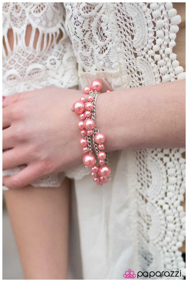 Pulsera Paparazzi ~ Fine Dining - Naranja