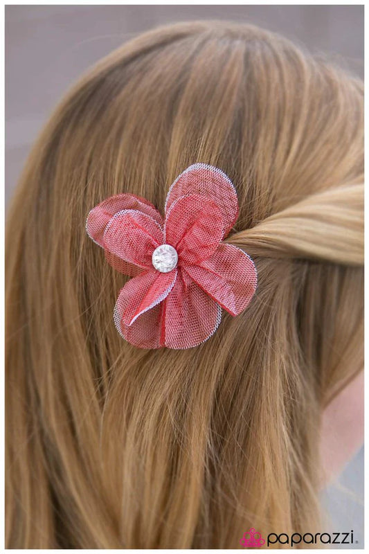 Accesorios para el cabello de Paparazzi ~ Campamento de verano - Rojo