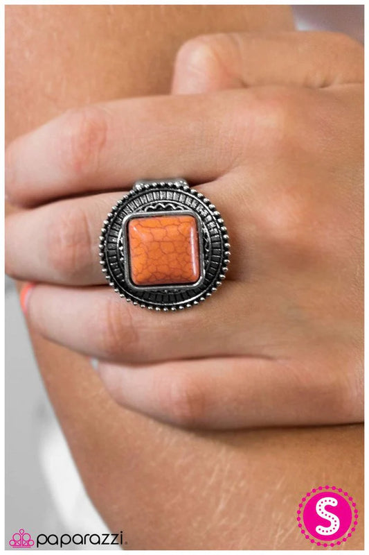 Paparazzi Ring ~ Pulling Rank - Orange