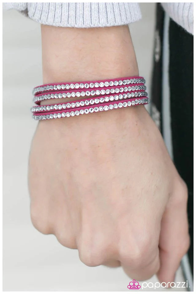 Pulsera Paparazzi ~ Killer Queen - Rosa