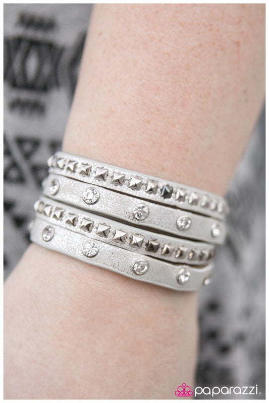 Paparazzi Bracelet ~ Hall of Fame - Silver