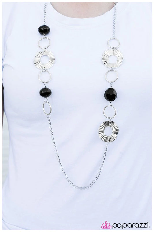 Paparazzi Necklace ~ Casino Nights - Black