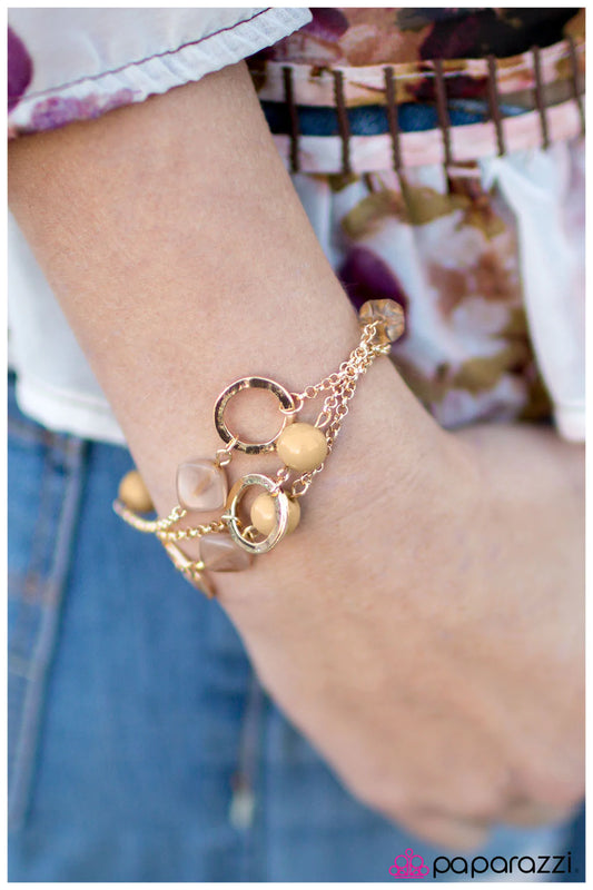 Paparazzi Bracelet ~ In The Glow - Gold