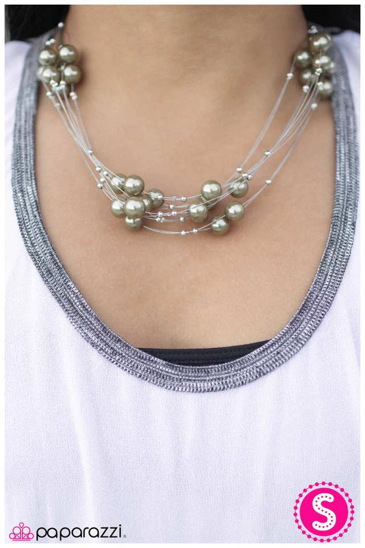 Paparazzi Necklace ~ Pearl Armada - Green