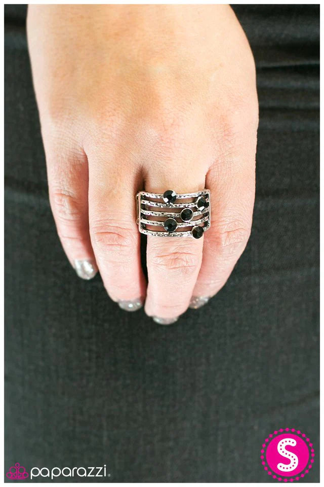 Paparazzi Ring ~ Offbeat - Black