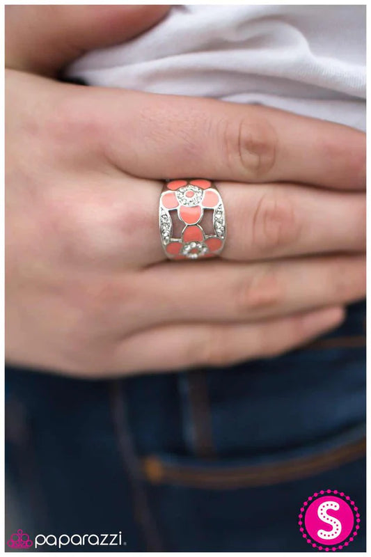 Paparazzi Ring ~ Feels Like Spring - Orange