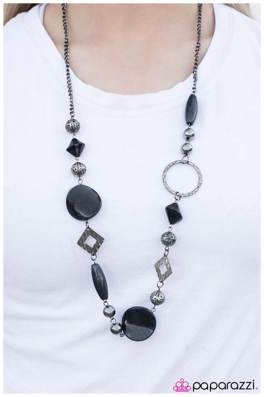 Paparazzi Necklace ~ All Mixed Up - Black