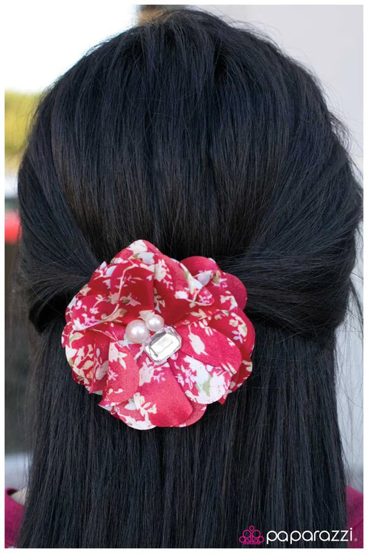 Accesorios para el cabello de Paparazzi ~ Just Be Merry - Rojo