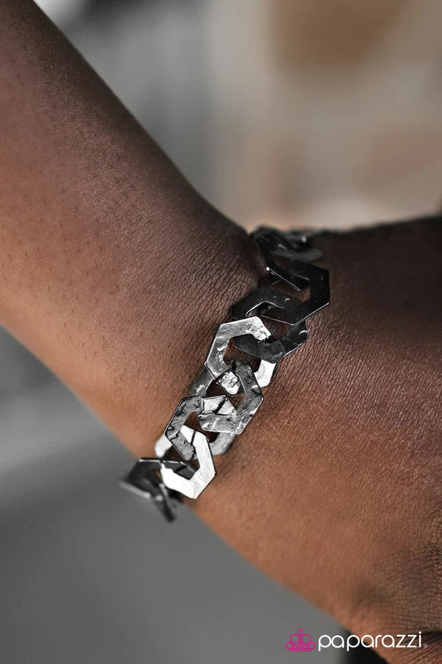 Paparazzi Bracelet ~ HEX Marks The Spot - Black