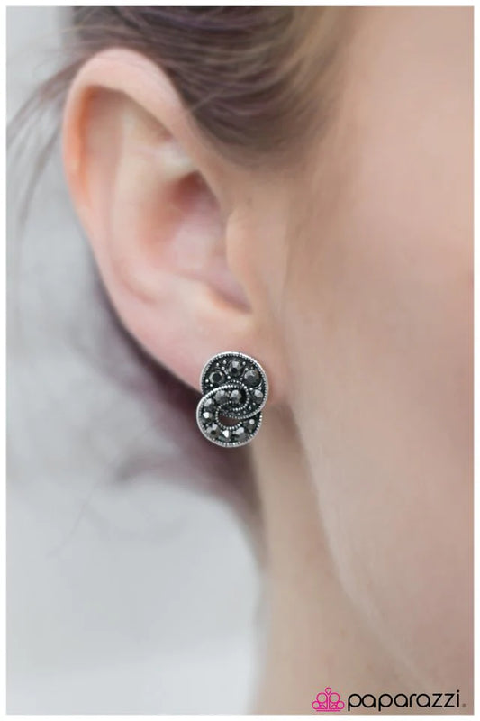 Pendiente Paparazzi ~ Make It A Double - Plata