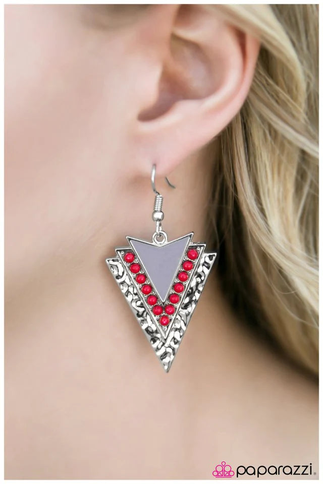 Paparazzi Earring ~ Breakout Artist - Red