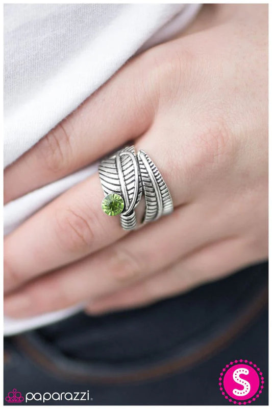 Paparazzi Ring ~ Garden Of Eden - Green