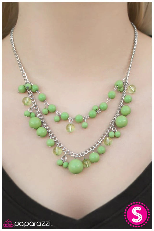 Collar Paparazzi ~ The Wedding Planner - Verde