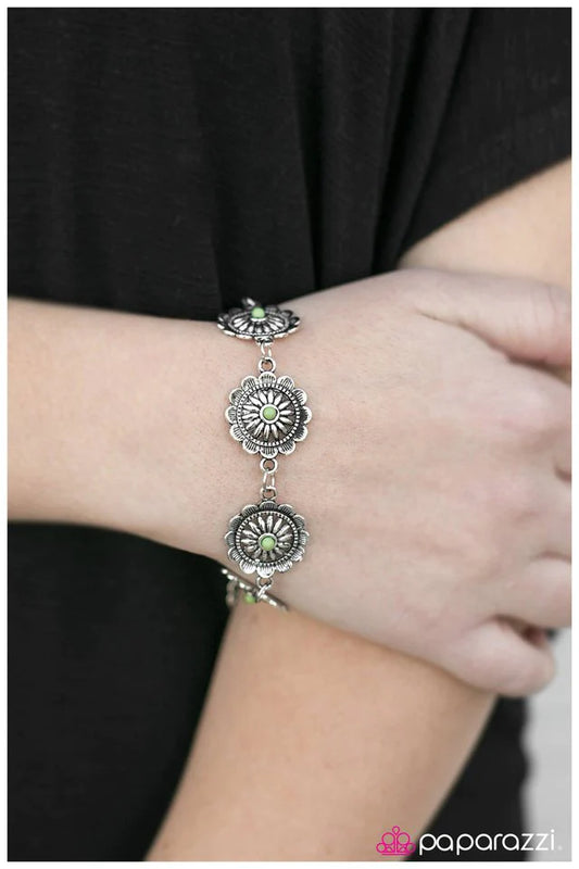 Pulsera Paparazzi ~ Chica de Mississippi - Verde