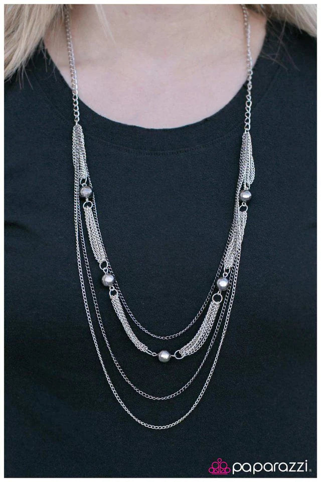 Paparazzi Necklace ~ Dont Be So Dramatic - Silver