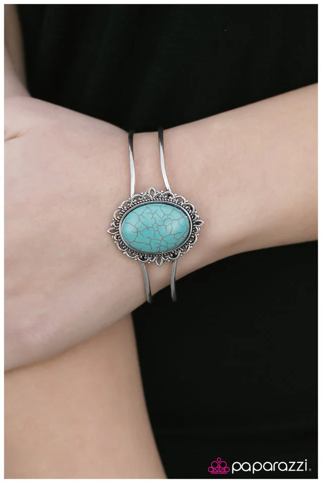 Pulsera Paparazzi ~ The Grand Tour - Azul