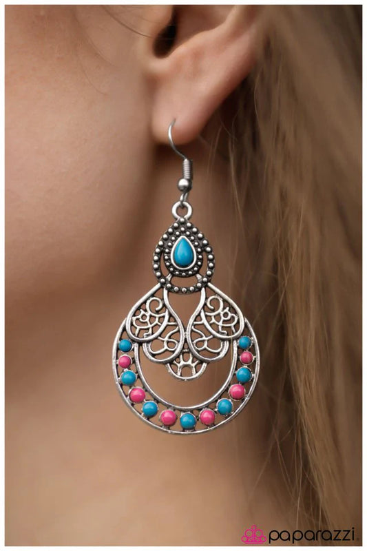 Paparazzi Earring ~ Best Of Bali - Multi