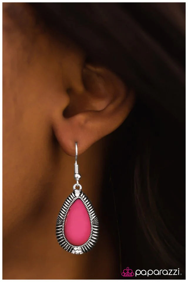 Paparazzi Earring ~ Cavalier Colors - Pink