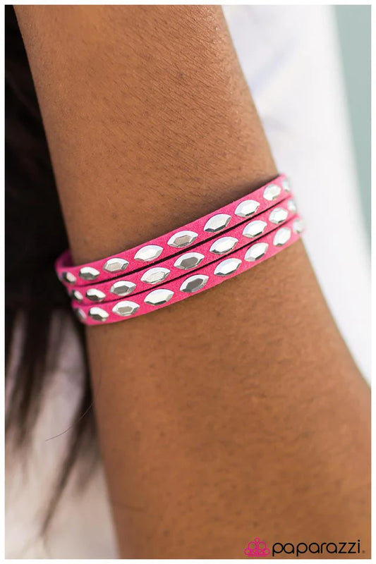 Pulsera Paparazzi ~ Altamente Explosiva - Rosa