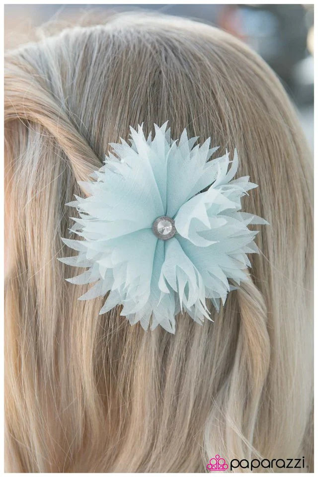 Paparazzi Hair Accessories ~ I Wanna Be Serrated - Blue