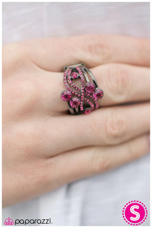 Paparazzi Ring ~ Dont Forget To Sparkle! - Pink