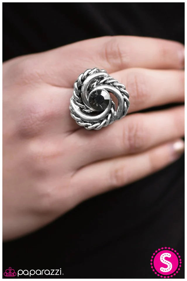 Paparazzi Ring ~ Eye Of The Hurricane - Silver