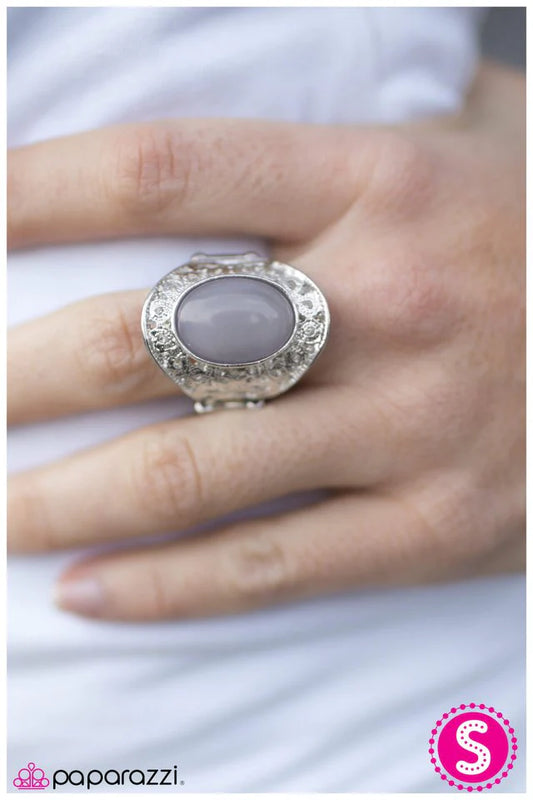 Paparazzi Ring ~ Moons Over Miami - Silver