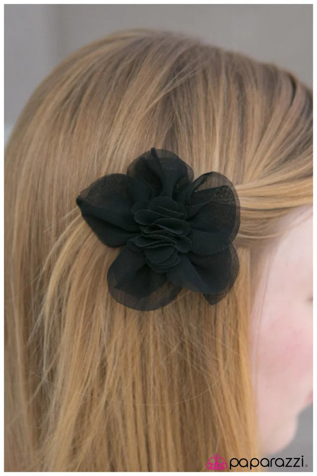 Accesorios para el cabello Paparazzi ~ Bookworm - Negro