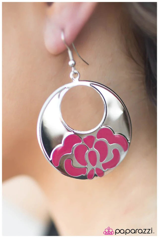 Paparazzi Earring ~ ISLE Survive - Pink