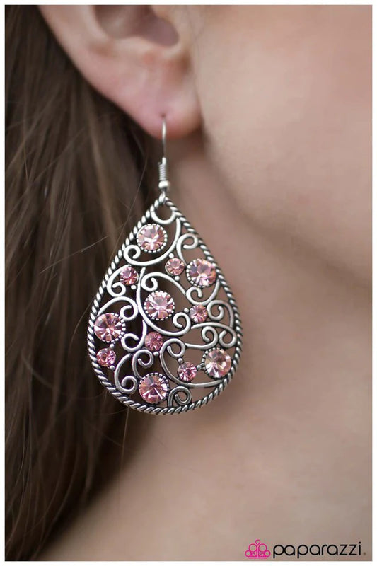 Paparazzi Earring ~ DEW The Right Thing - Pink