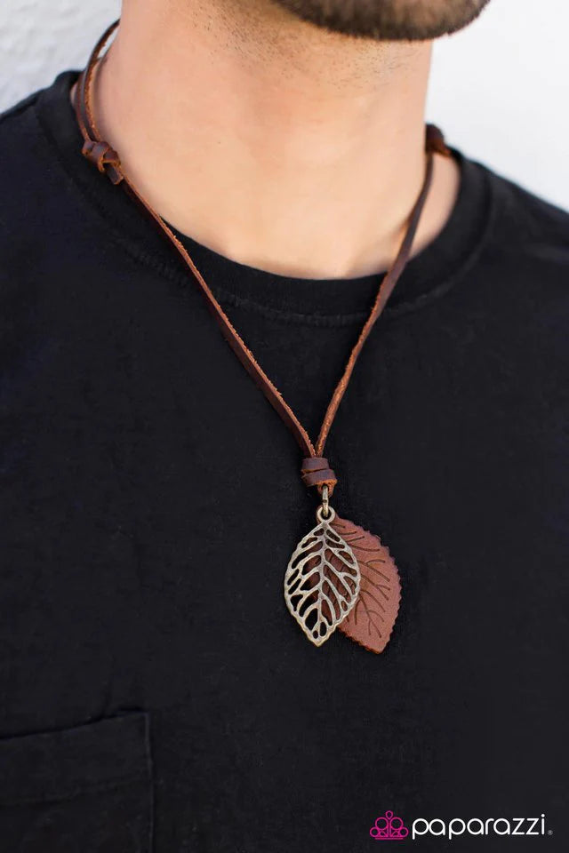 Paparazzi Necklace ~ LEAF-Time Legend - Brown