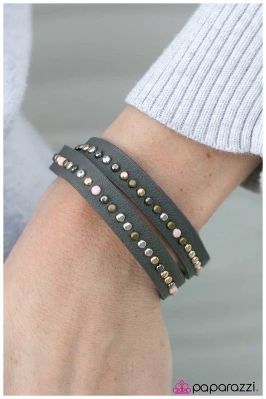 Pulsera Paparazzi ~ Cowgirl Up - Rosa