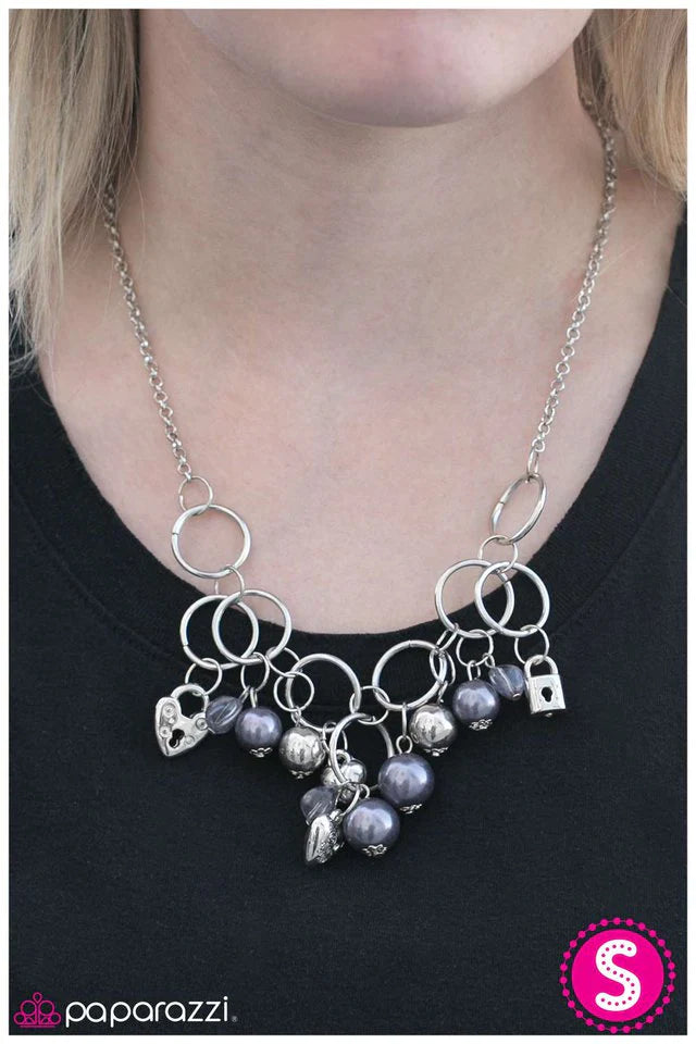 Paparazzi Necklace ~ In A Bind - Silver