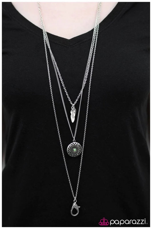 Paparazzi Necklace ~ Sky-Pilot - Green