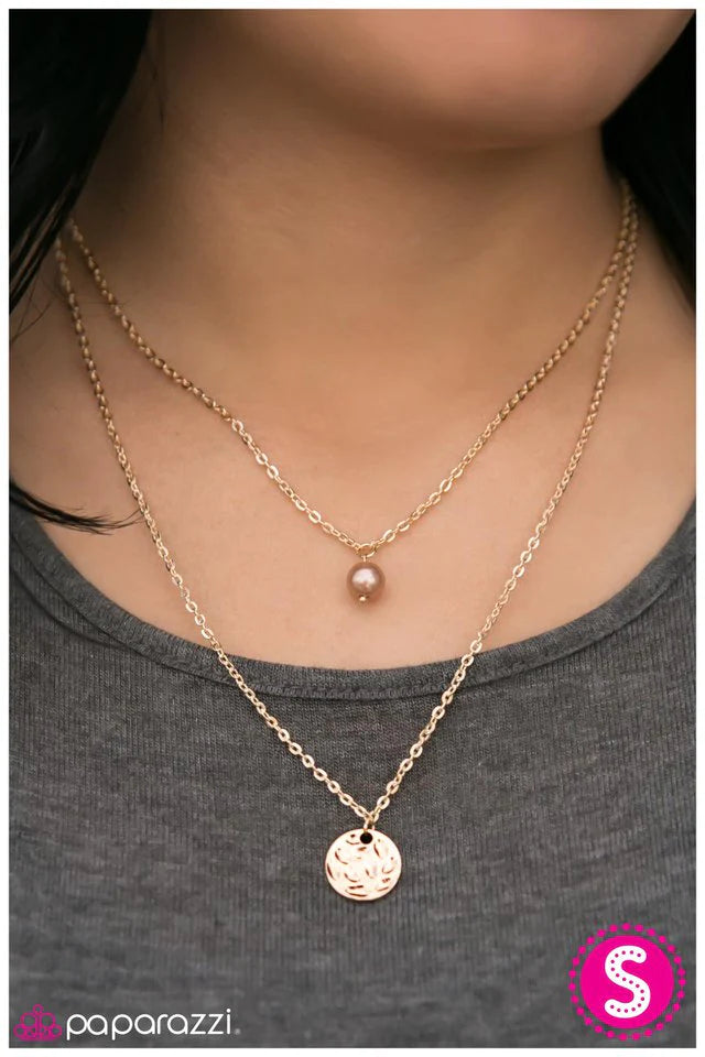 Collar Paparazzi ~ Inspírame - Oro