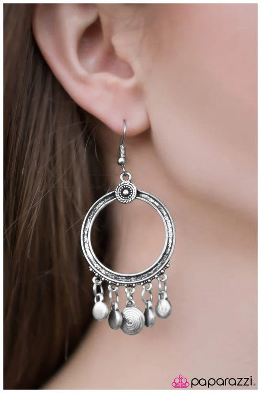 Paparazzi Earring ~ All Good Things - Silver