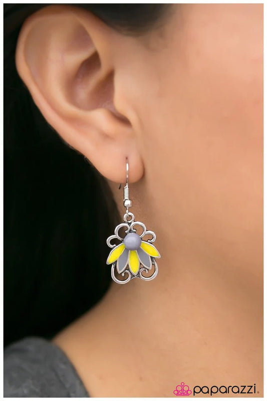 Paparazzi Earring ~ Renaissance Fair - Multi