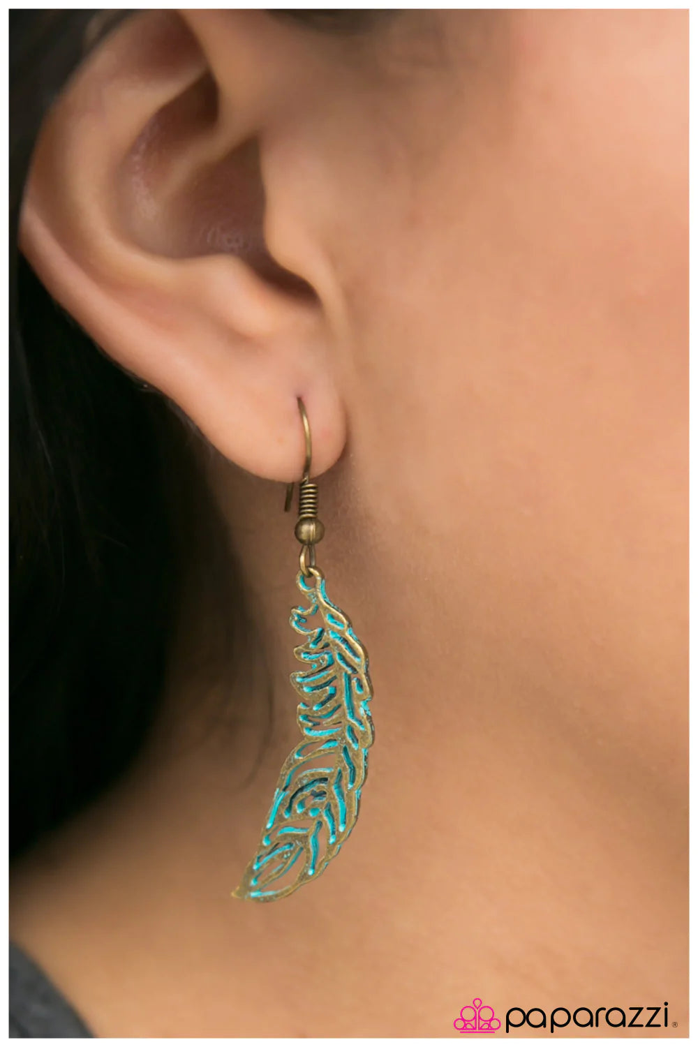 Paparazzi Earring ~ I Wish I Could Fly - Blue