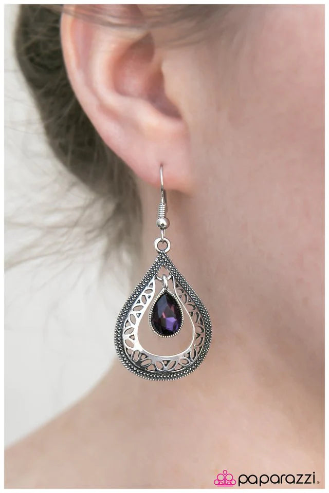 Paparazzi Earring ~ The First Kiss - Purple