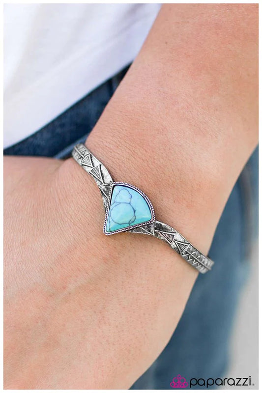 Paparazzi Bracelet ~ Swift As An Arrow - Blue