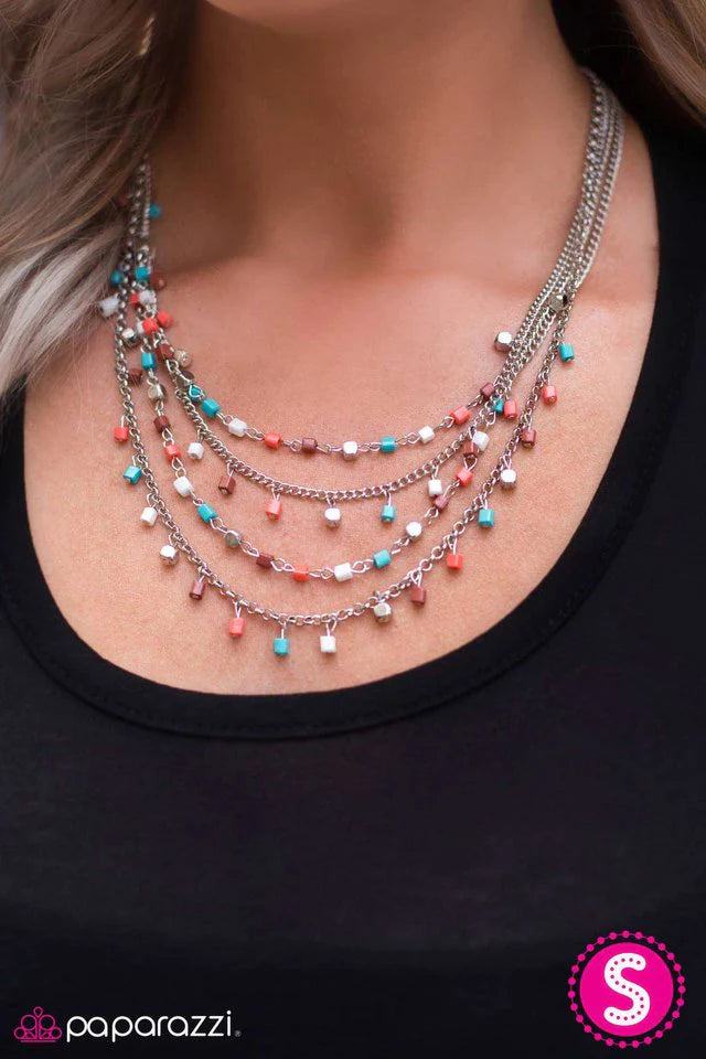 Collar Paparazzi ~ Estrella BLOCK - Multicolor