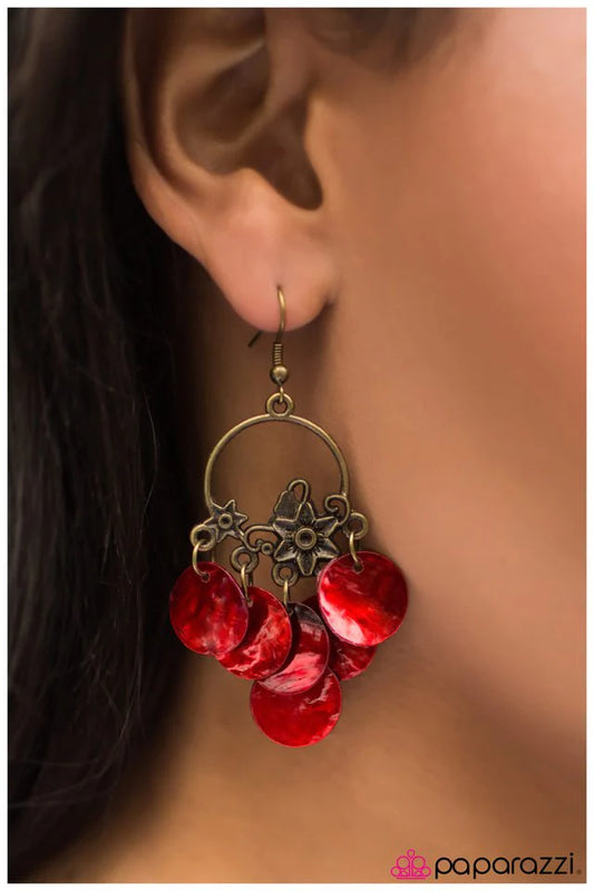 Paparazzi Earring ~ In One Shell Swoop - Red