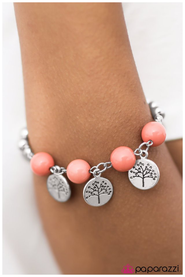 Pulsera Paparazzi ~ No te metas con la Madre Naturaleza - Naranja