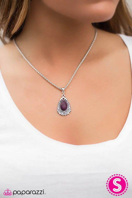Collar Paparazzi ~ Encanto tribal - Púrpura