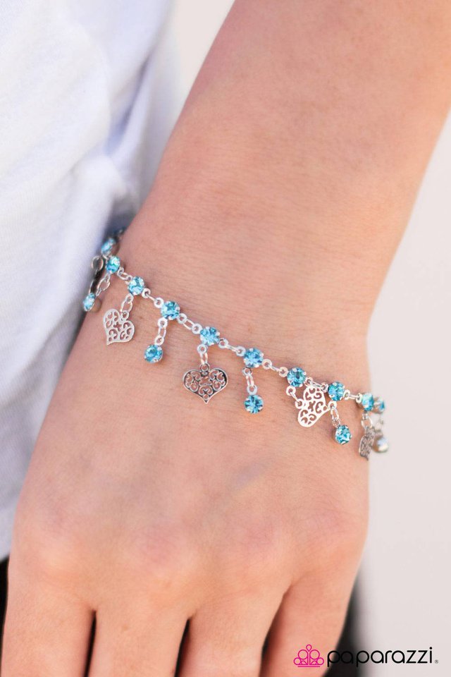Paparazzi Bracelet ~ If My Heart Had Windows - Blue
