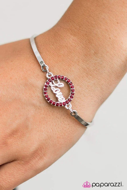 Pulsera Paparazzi ~ Love Your Story - Roja